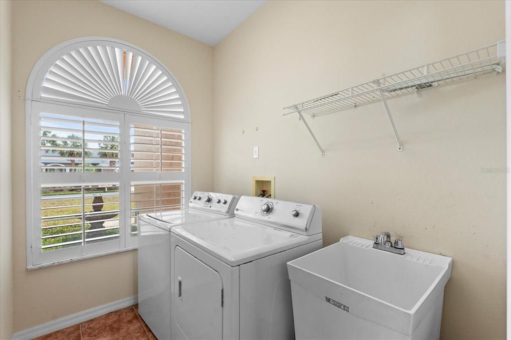 En Renta: $2,500 (2 camas, 2 baños, 2096 Pies cuadrados)