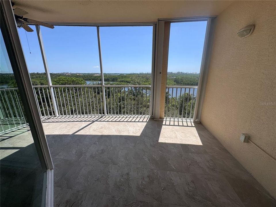 For Sale: $699,000 (3 beds, 3 baths, 2203 Square Feet)