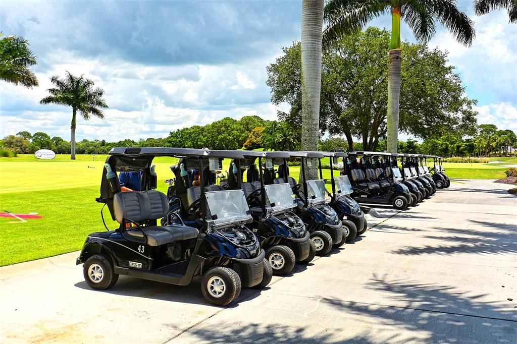 For Sale: $699,000 (3 beds, 3 baths, 2203 Square Feet)