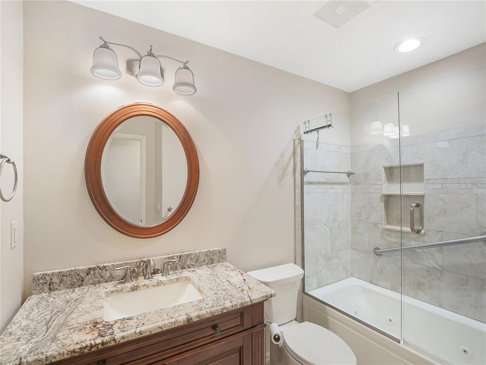 Active With Contract: $249,900 (3 beds, 2 baths, 1376 Square Feet)