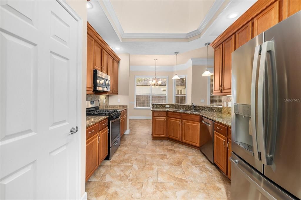 待售: $449,900 (3 贝兹, 2 浴室, 2038 平方英尺)