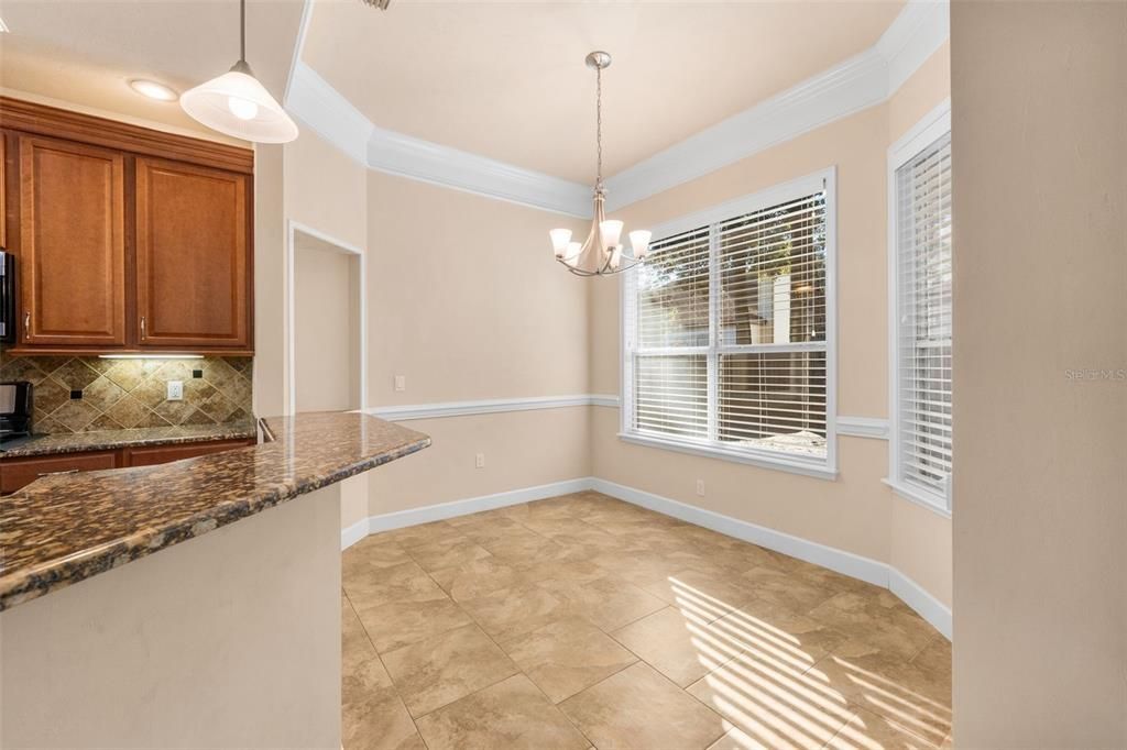 待售: $449,900 (3 贝兹, 2 浴室, 2038 平方英尺)