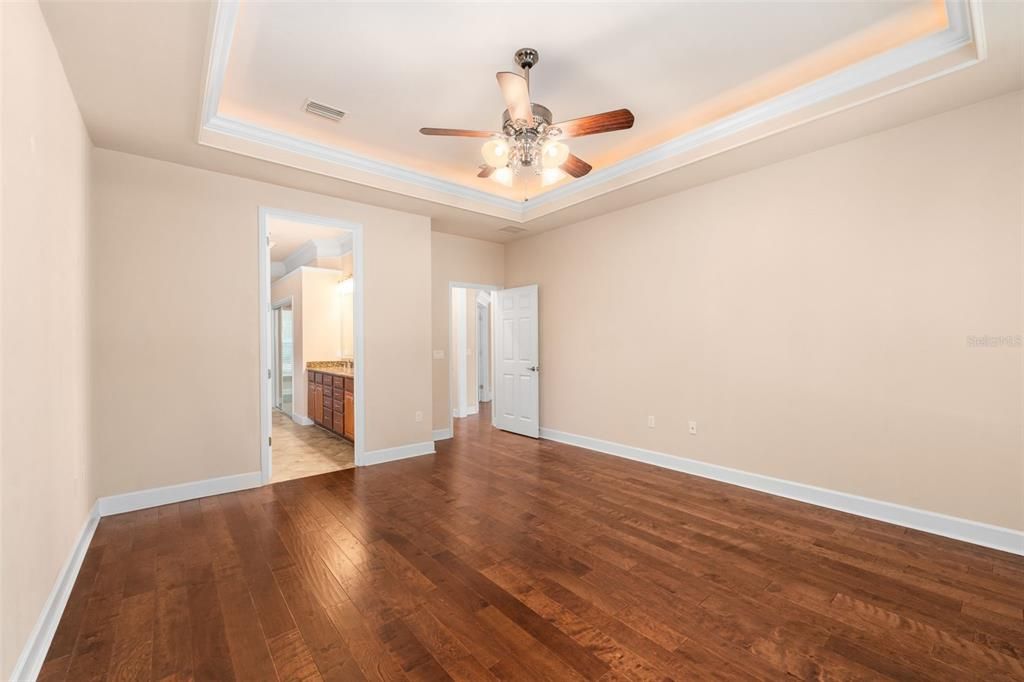 待售: $449,900 (3 贝兹, 2 浴室, 2038 平方英尺)