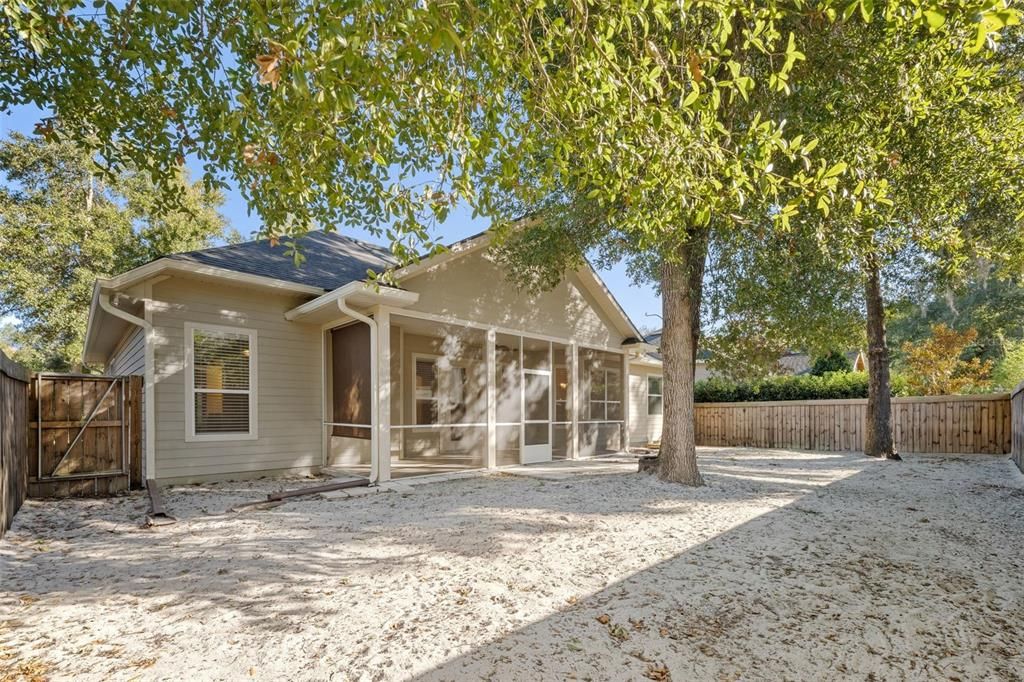 待售: $449,900 (3 贝兹, 2 浴室, 2038 平方英尺)