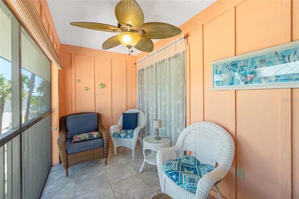 En Venta: $375,000 (2 camas, 1 baños, 816 Pies cuadrados)