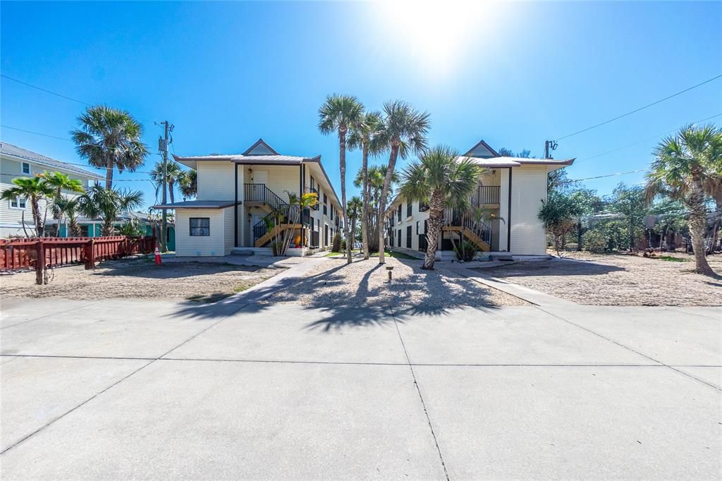 En Venta: $375,000 (2 camas, 1 baños, 816 Pies cuadrados)