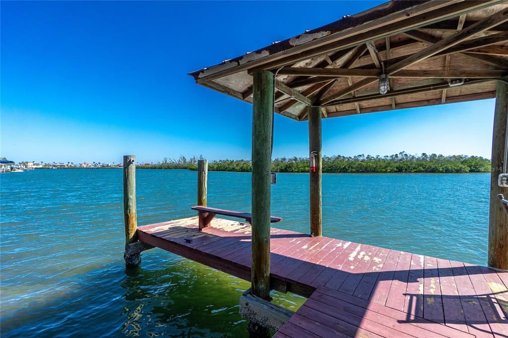 En Venta: $375,000 (2 camas, 1 baños, 816 Pies cuadrados)