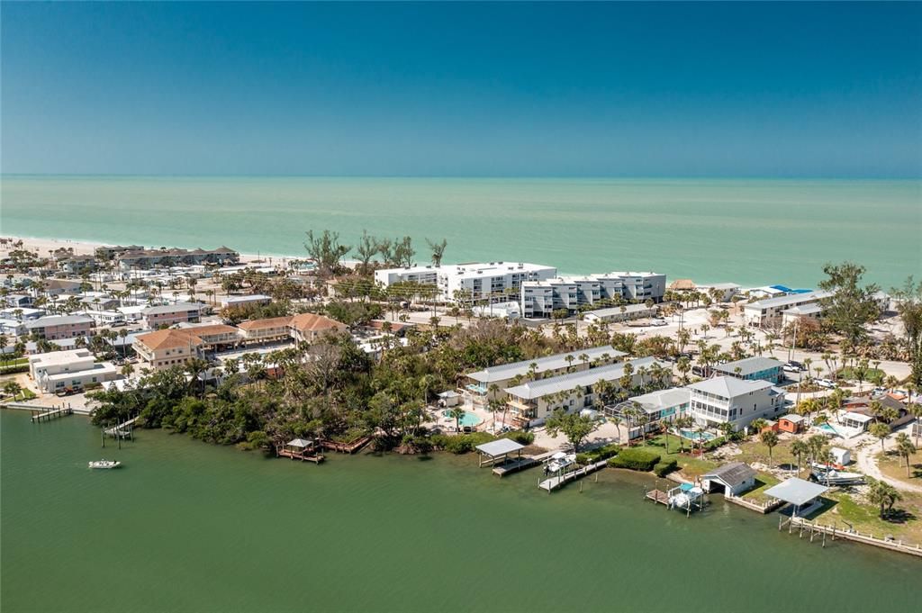 En Venta: $375,000 (2 camas, 1 baños, 816 Pies cuadrados)