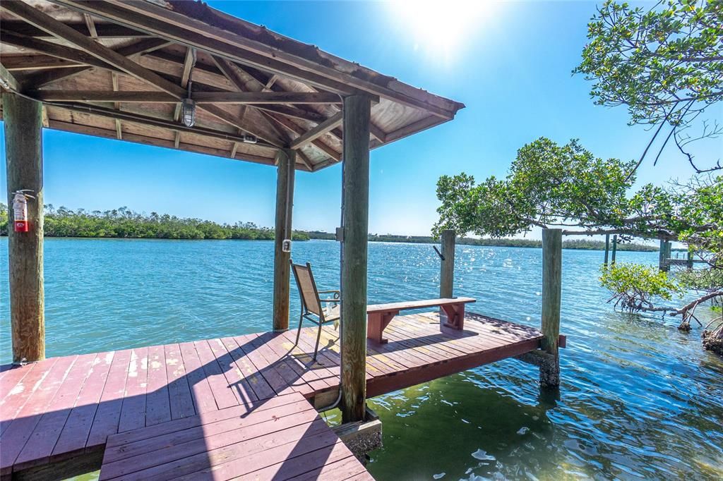 En Venta: $375,000 (2 camas, 1 baños, 816 Pies cuadrados)