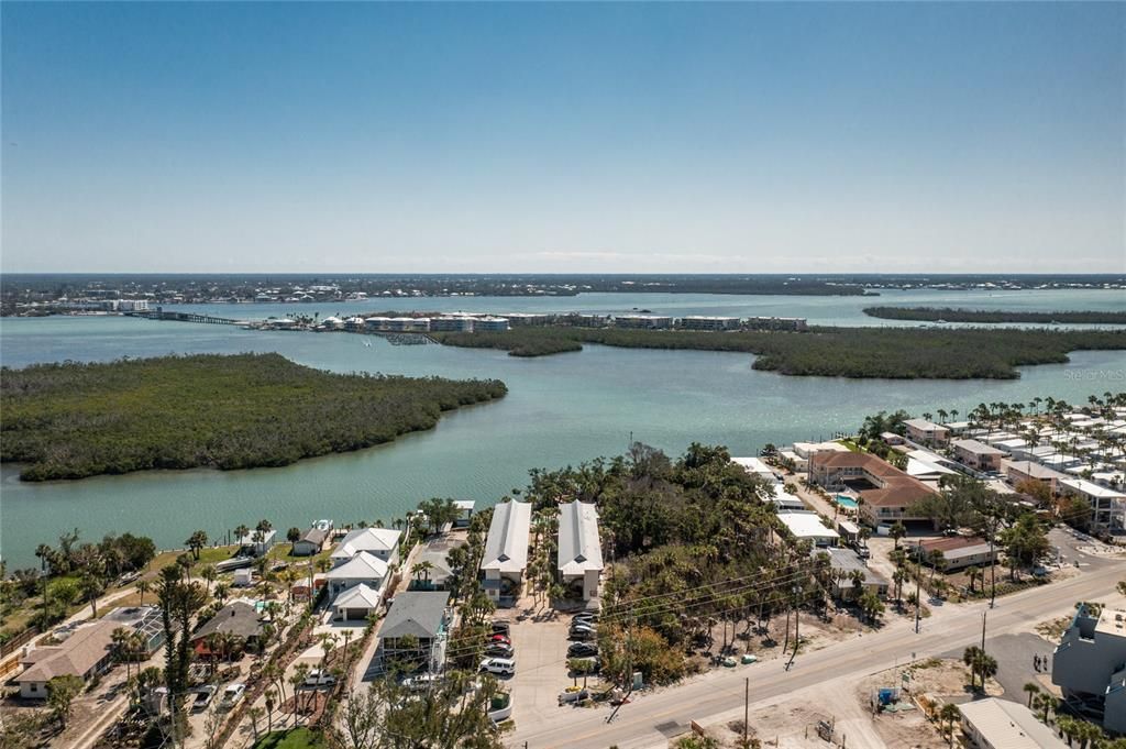 En Venta: $375,000 (2 camas, 1 baños, 816 Pies cuadrados)