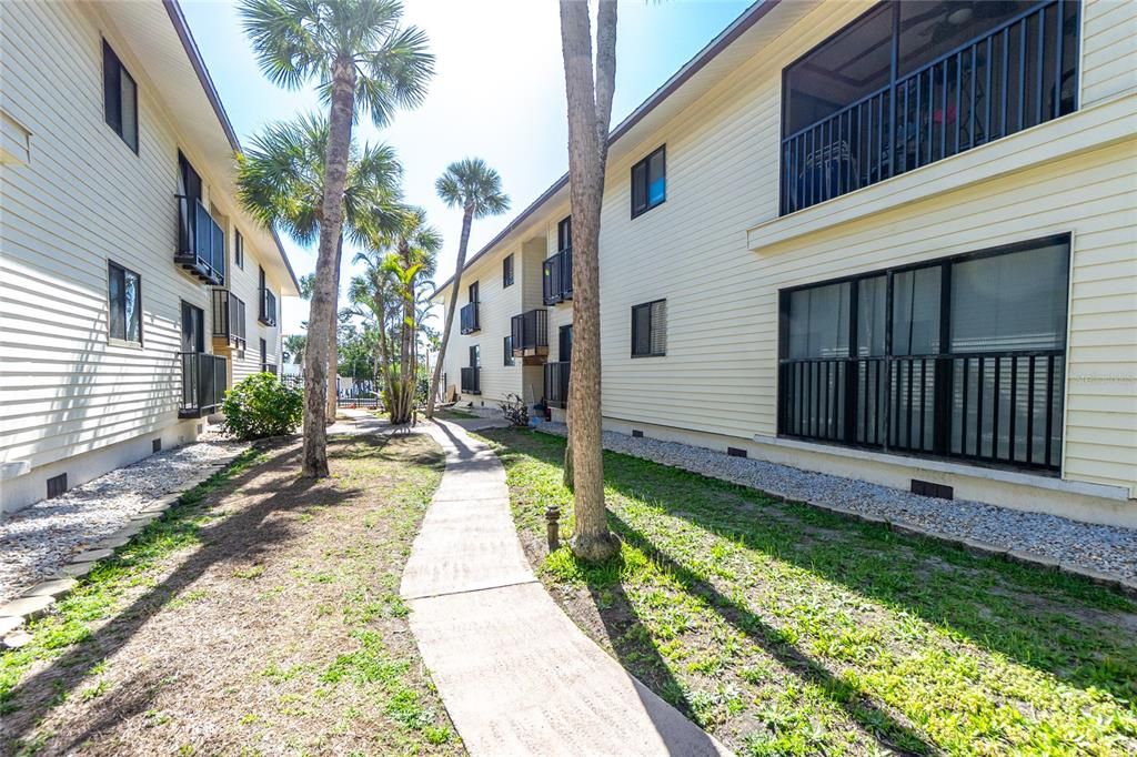 En Venta: $375,000 (2 camas, 1 baños, 816 Pies cuadrados)