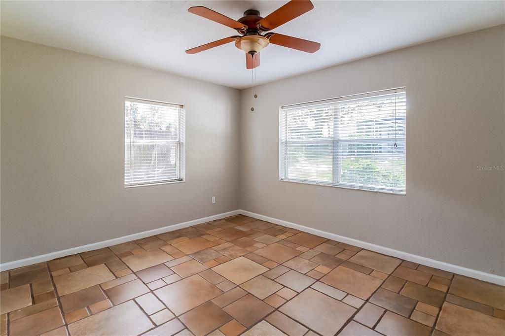 En Renta: $2,630 (3 camas, 2 baños, 2881 Pies cuadrados)