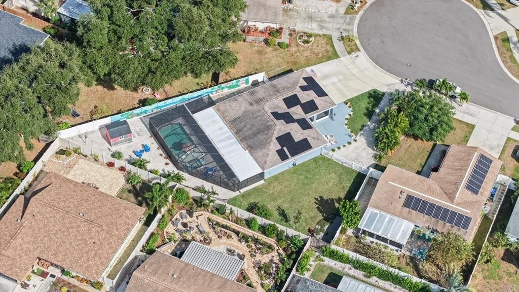 合同活跃: $649,000 (2 贝兹, 2 浴室, 1453 平方英尺)