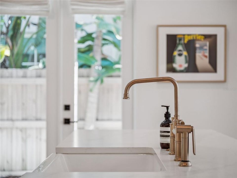 待售: $1,750,000 (3 贝兹, 4 浴室, 3164 平方英尺)