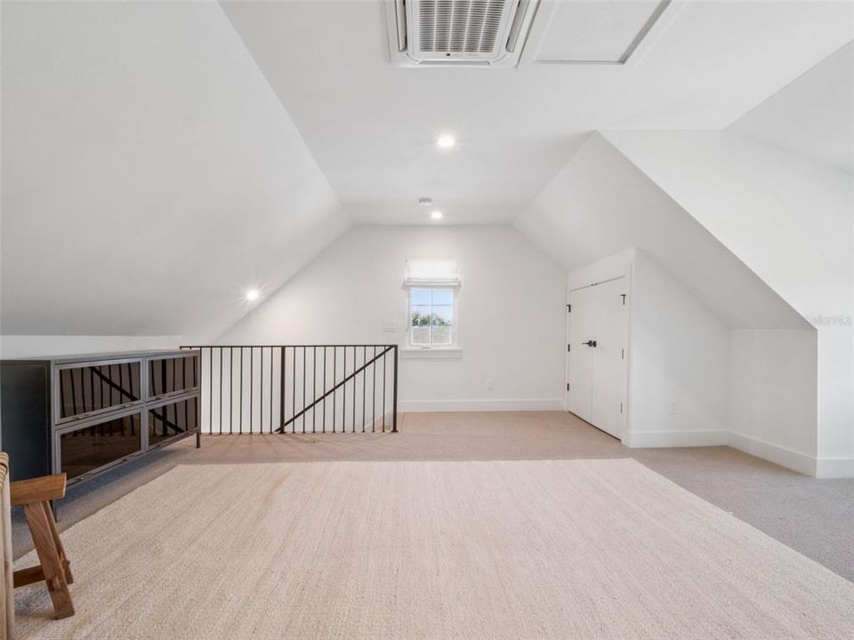 待售: $1,750,000 (3 贝兹, 4 浴室, 3164 平方英尺)