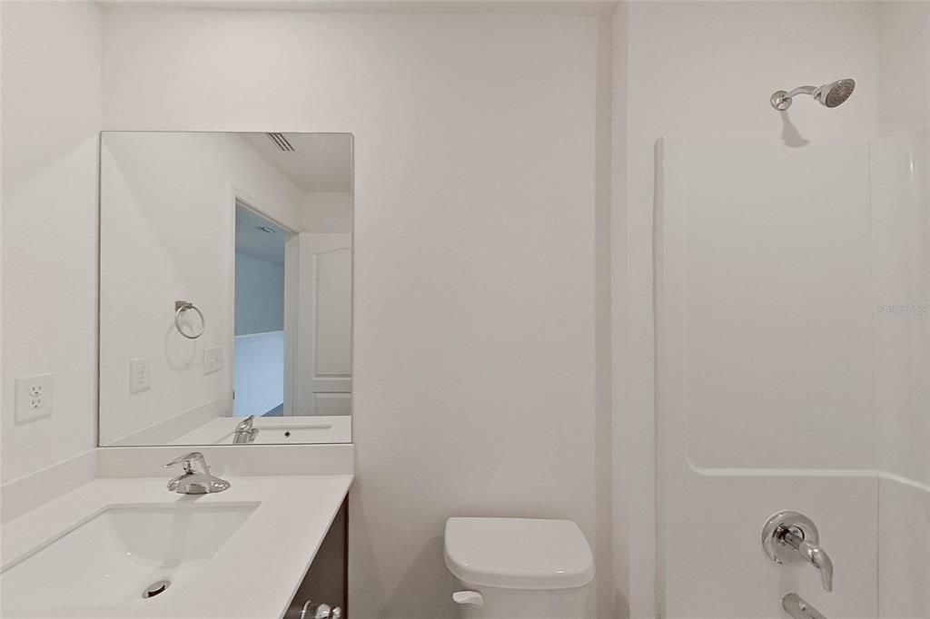 For Rent: $2,095 (4 beds, 3 baths, 2080 Square Feet)