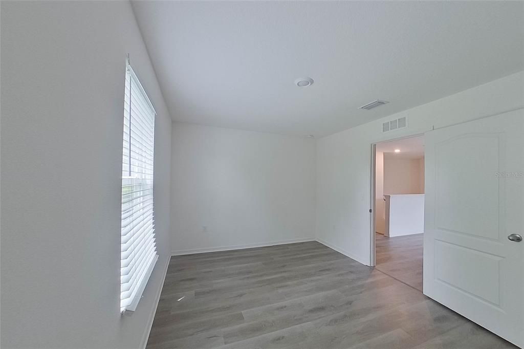 For Rent: $2,095 (4 beds, 3 baths, 2080 Square Feet)