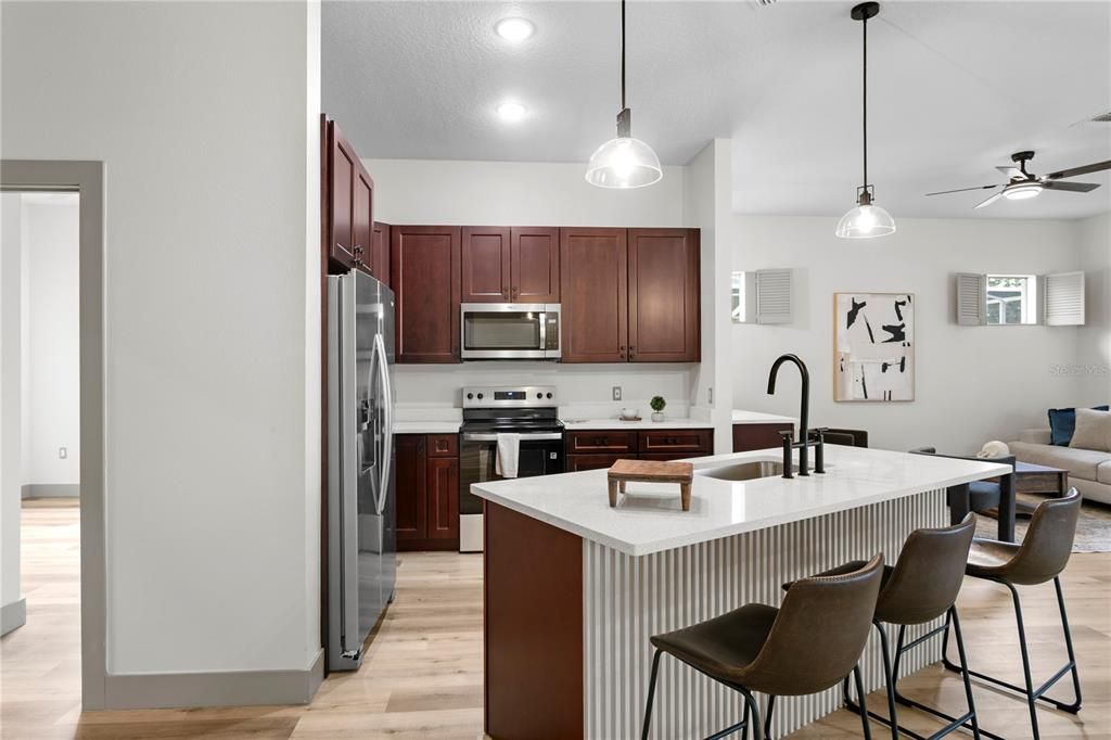 For Sale: $615,000 (3 beds, 3 baths, 2204 Square Feet)