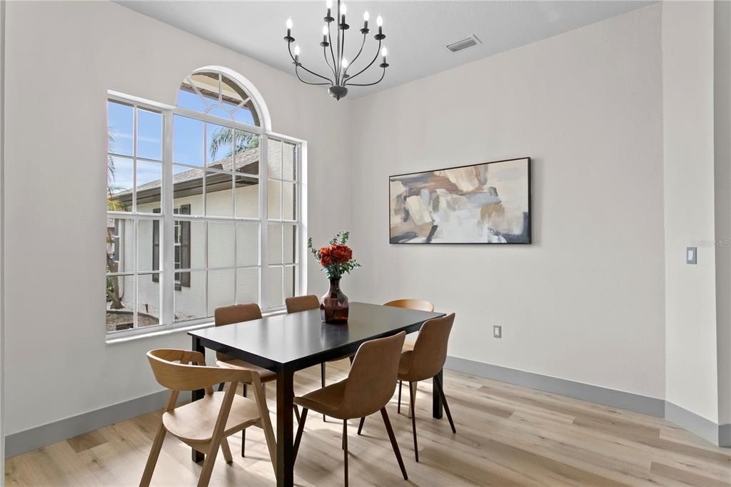 For Sale: $615,000 (3 beds, 3 baths, 2204 Square Feet)