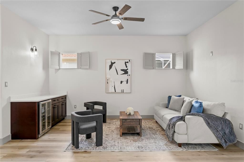 For Sale: $615,000 (3 beds, 3 baths, 2204 Square Feet)