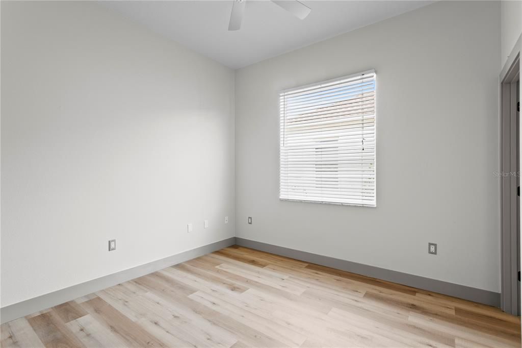 For Sale: $615,000 (3 beds, 3 baths, 2204 Square Feet)