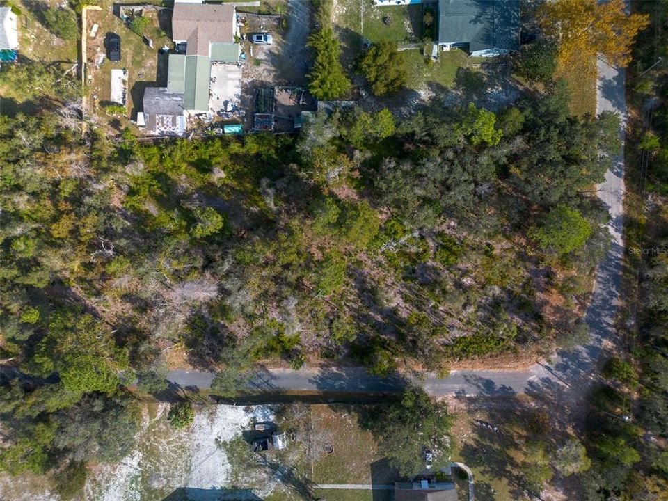 На продажу: $105,000 (1.07 acres)