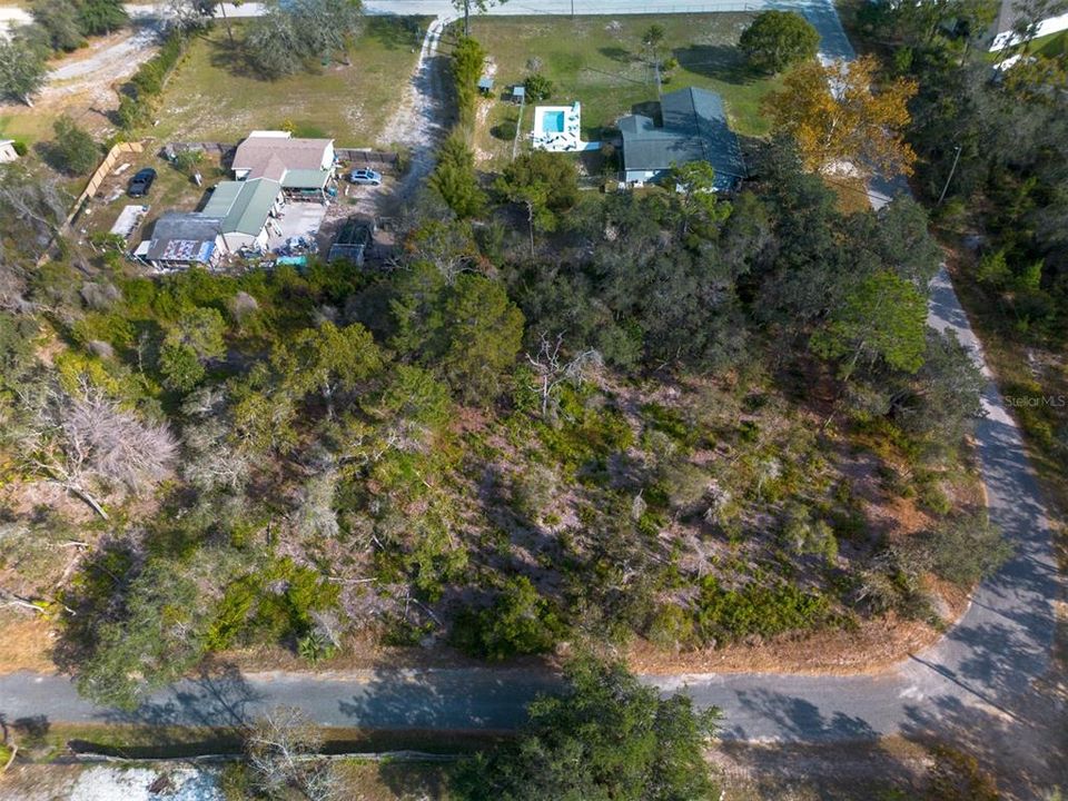 На продажу: $105,000 (1.07 acres)