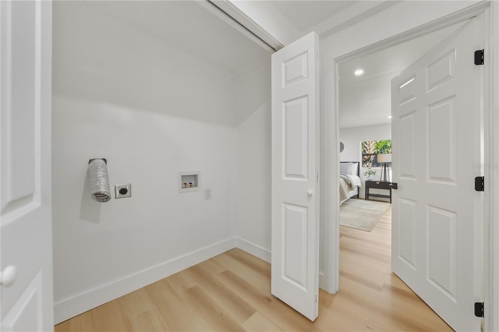 For Sale: $435,000 (3 beds, 2 baths, 1503 Square Feet)