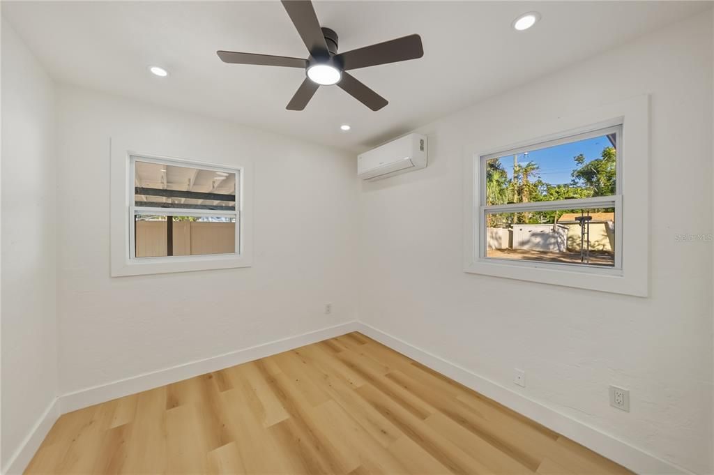 For Sale: $435,000 (3 beds, 2 baths, 1503 Square Feet)