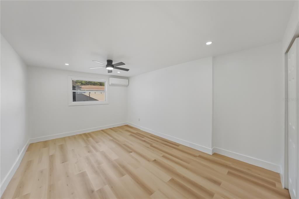 For Sale: $435,000 (3 beds, 2 baths, 1503 Square Feet)