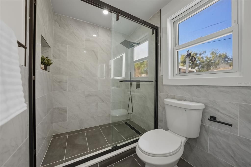 For Sale: $435,000 (3 beds, 2 baths, 1503 Square Feet)