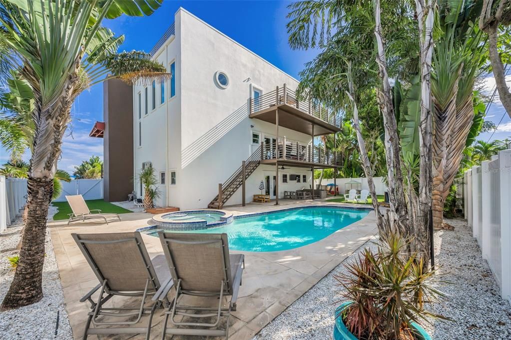 待售: $1,650,000 (3 贝兹, 2 浴室, 3298 平方英尺)