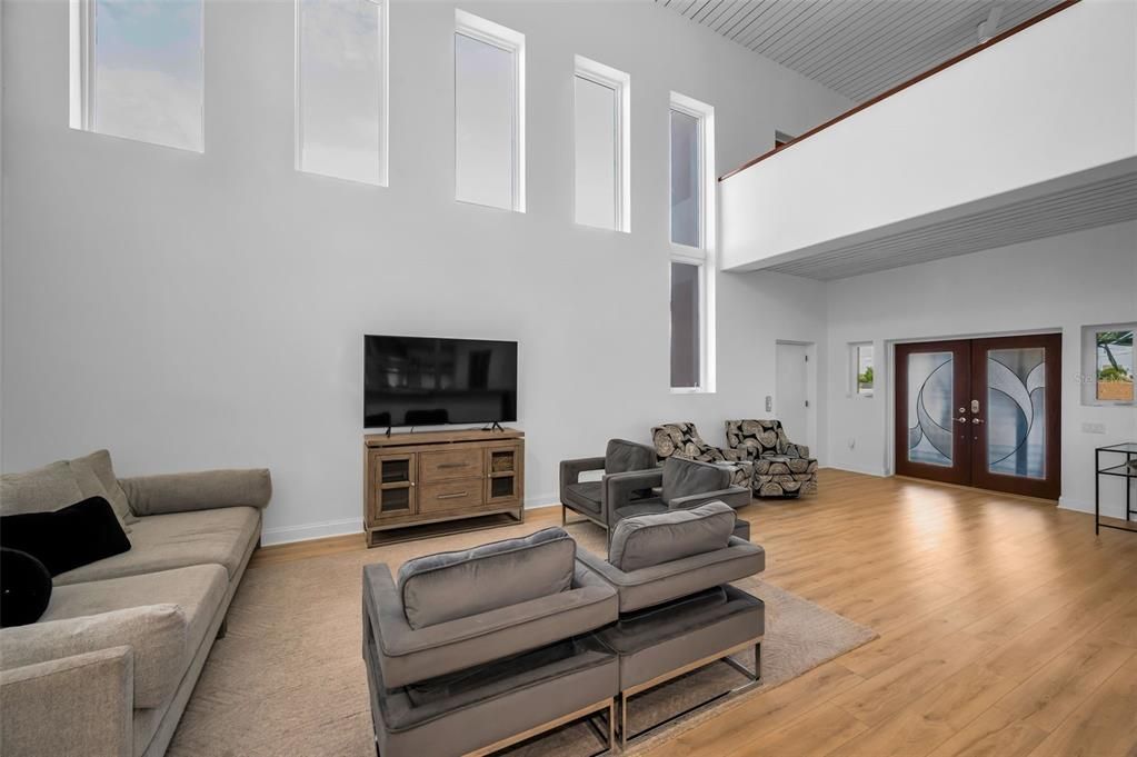 待售: $1,650,000 (3 贝兹, 2 浴室, 3298 平方英尺)