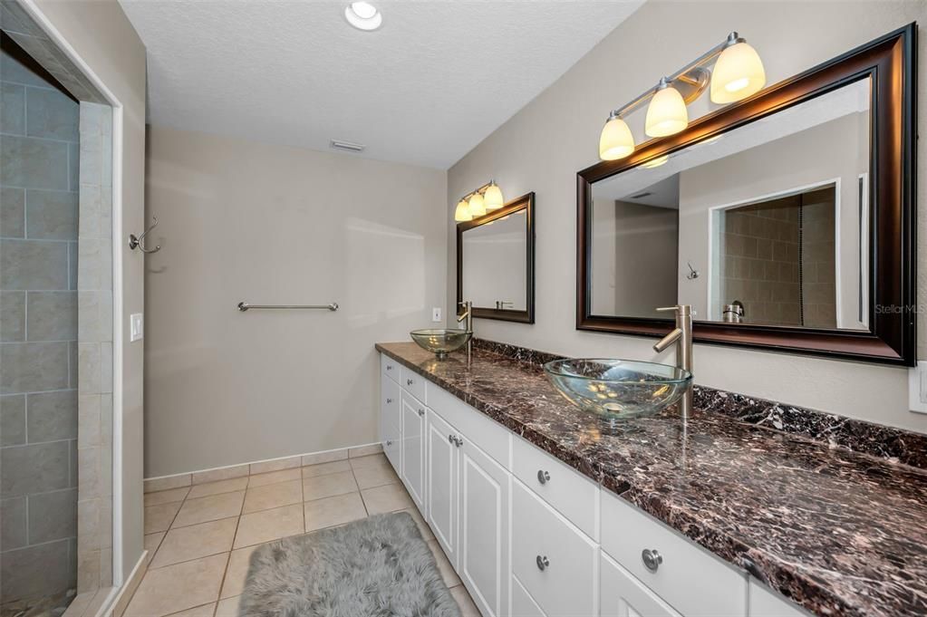 待售: $1,650,000 (3 贝兹, 2 浴室, 3298 平方英尺)