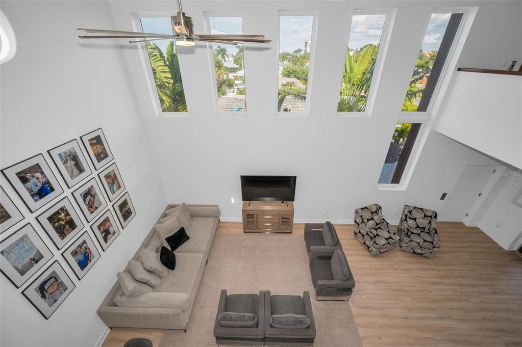 待售: $1,650,000 (3 贝兹, 2 浴室, 3298 平方英尺)