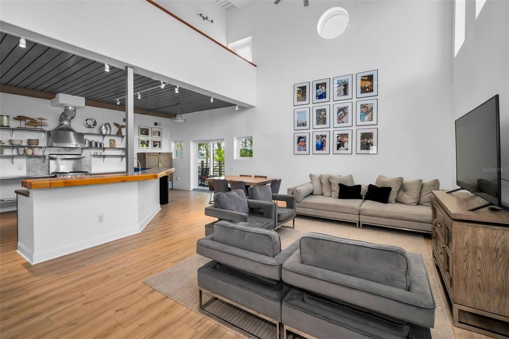 待售: $1,650,000 (3 贝兹, 2 浴室, 3298 平方英尺)