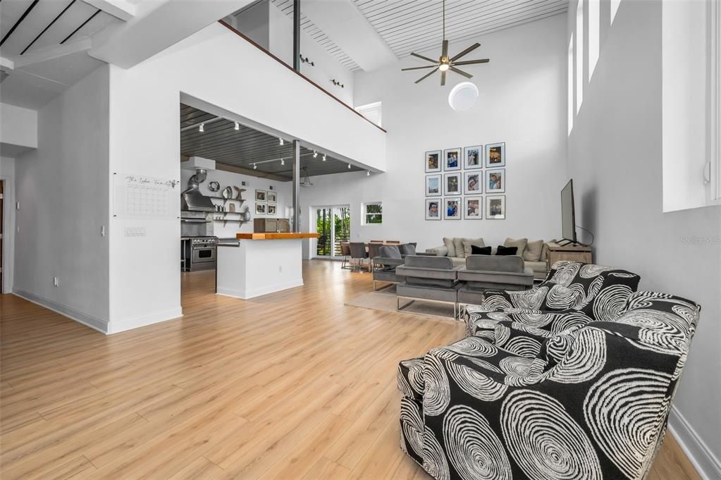 待售: $1,650,000 (3 贝兹, 2 浴室, 3298 平方英尺)