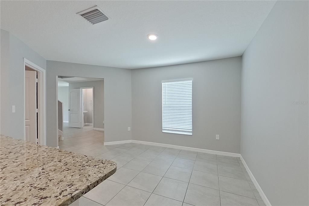 For Rent: $2,245 (5 beds, 3 baths, 2243 Square Feet)