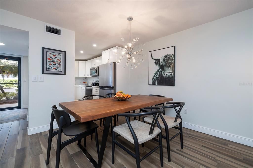 En Renta: $2,750 (2 camas, 2 baños, 1068 Pies cuadrados)