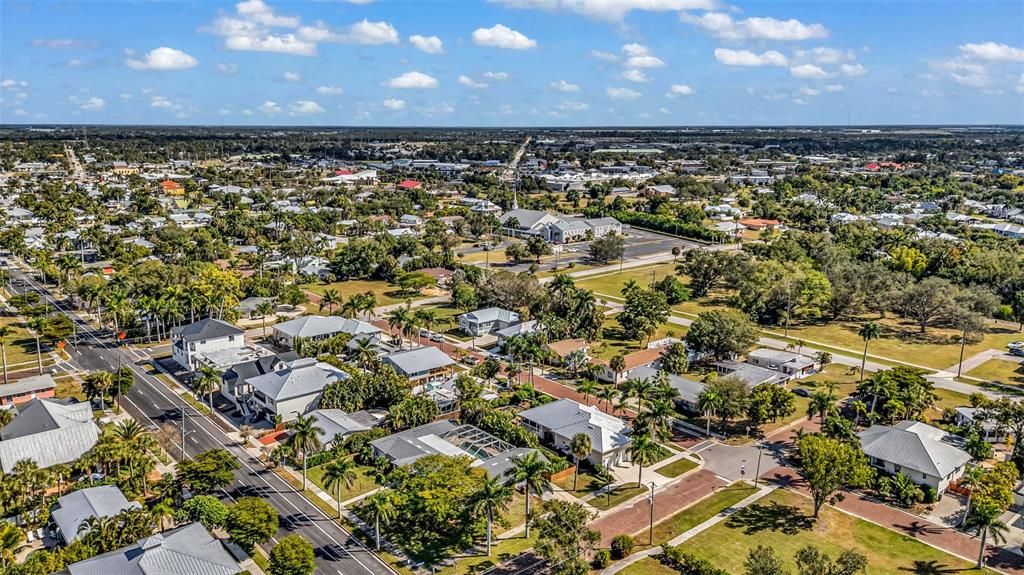 For Sale: $648,000 (3 beds, 2 baths, 1686 Square Feet)