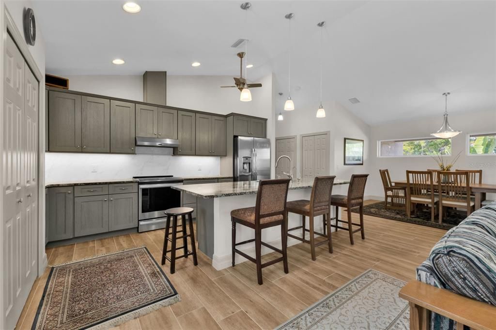 For Sale: $648,000 (3 beds, 2 baths, 1686 Square Feet)