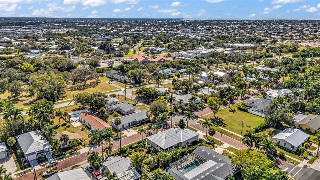 For Sale: $648,000 (3 beds, 2 baths, 1686 Square Feet)