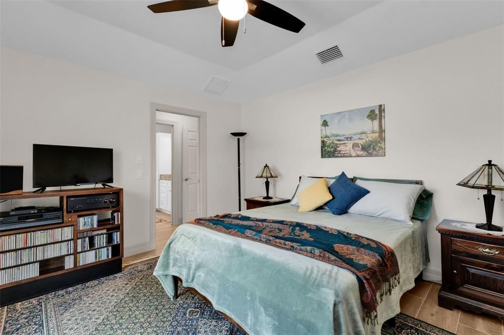 For Sale: $648,000 (3 beds, 2 baths, 1686 Square Feet)