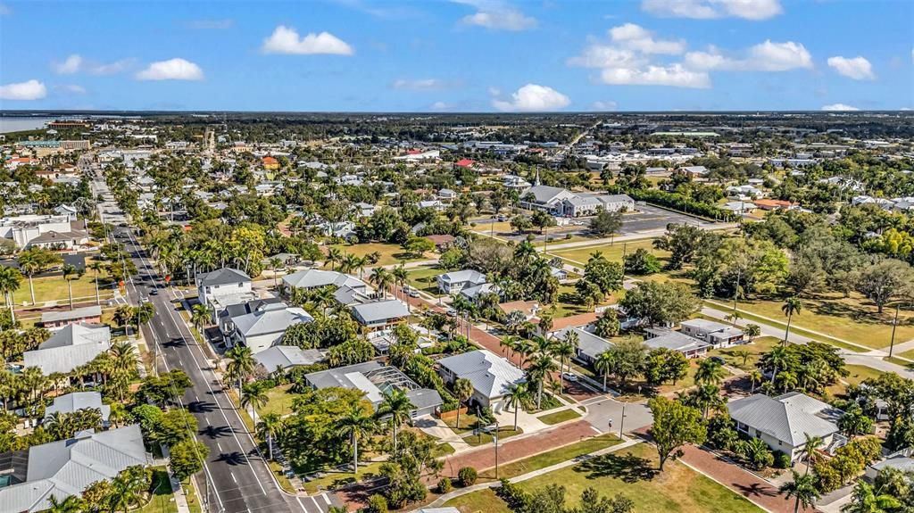 For Sale: $648,000 (3 beds, 2 baths, 1686 Square Feet)