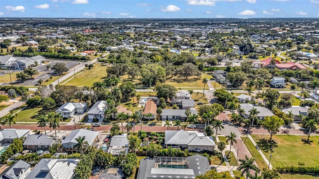 For Sale: $648,000 (3 beds, 2 baths, 1686 Square Feet)