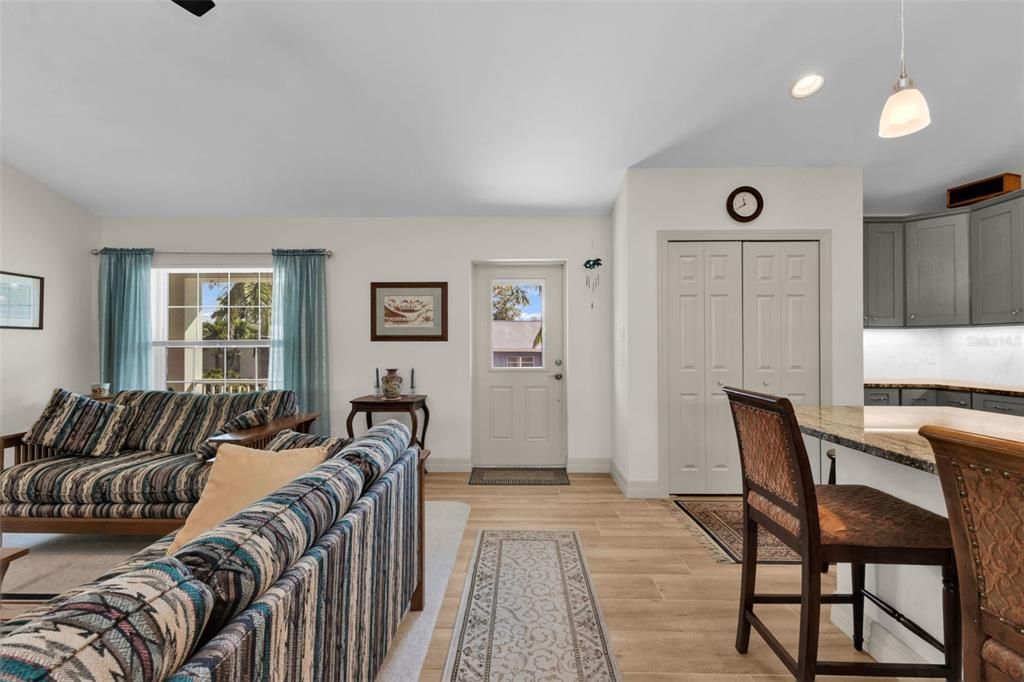 For Sale: $648,000 (3 beds, 2 baths, 1686 Square Feet)