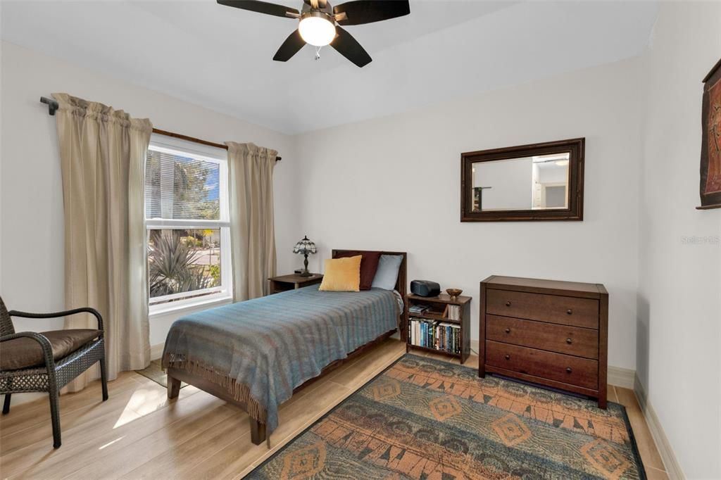 For Sale: $648,000 (3 beds, 2 baths, 1686 Square Feet)