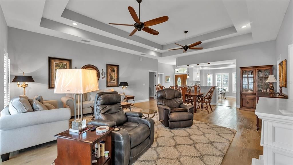 For Sale: $360,000 (4 beds, 2 baths, 1980 Square Feet)