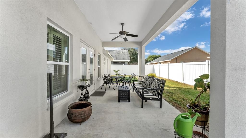 For Sale: $360,000 (4 beds, 2 baths, 1980 Square Feet)