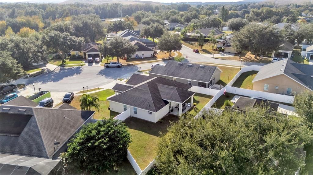 For Sale: $360,000 (4 beds, 2 baths, 1980 Square Feet)